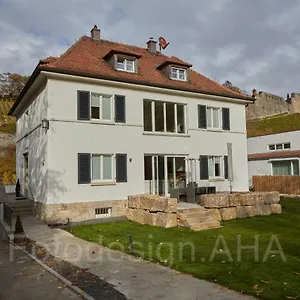 ferienwohnung-stadtnah-im-dg.com-bavaria.com/